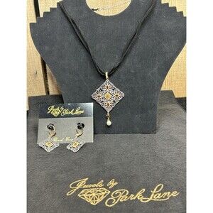 Park Lane "Chiffon" Necklace and Earrings Genuine Swarovski Crystals J-241